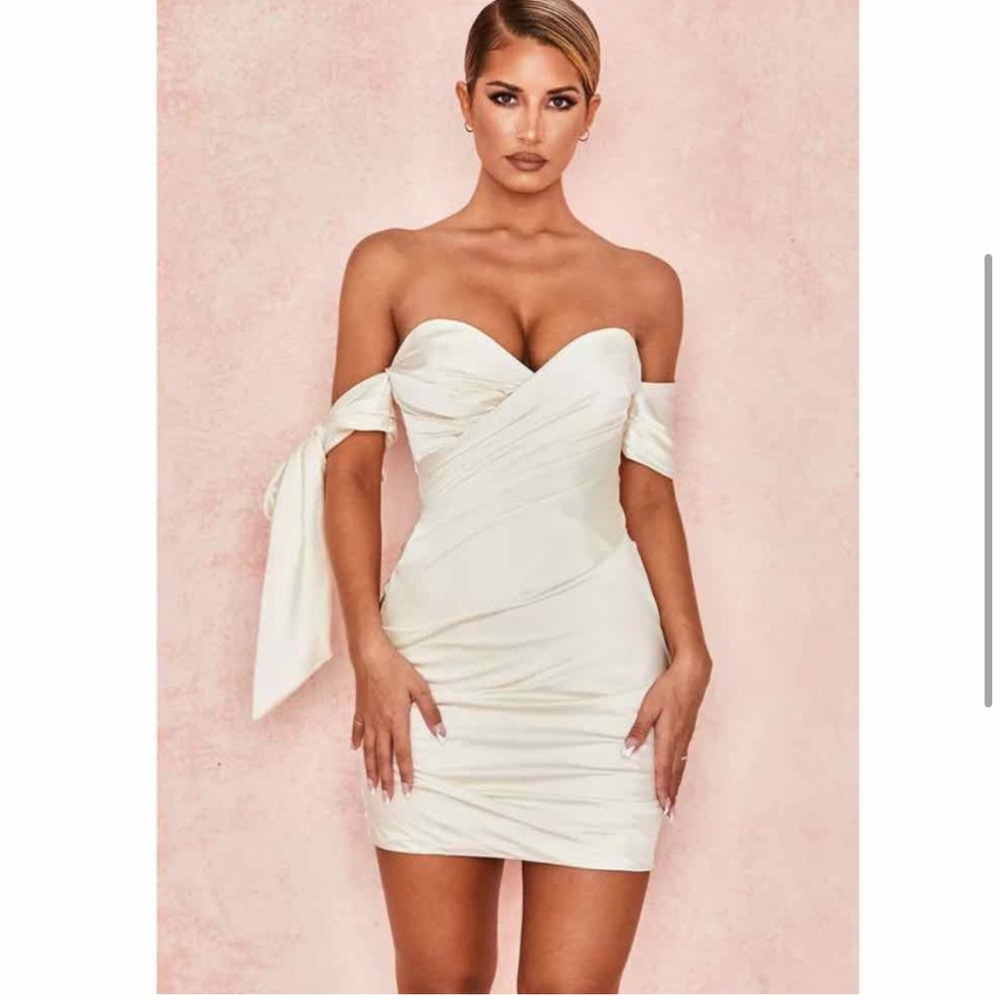 House of CB Joy dress size medium in Ivory BRAND NEW WITH TAGS AND BOX